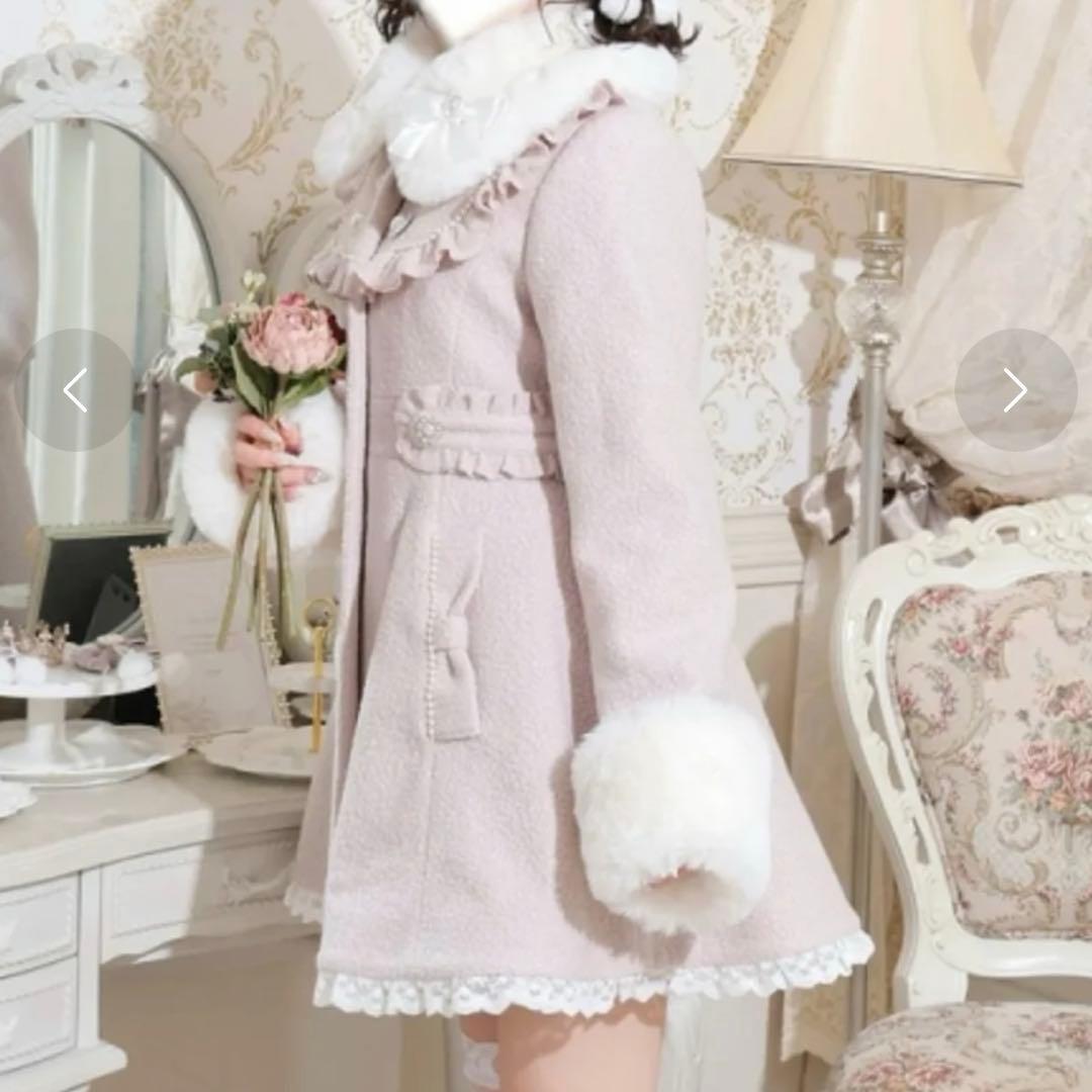 美品！NOÉMIEノエミー ファー付きピンクロングコート