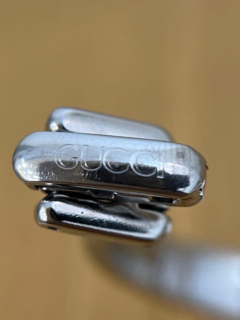 ◆ お値下げグッチ レディース腕時計 1400L クォーツ バングル 稼働◆