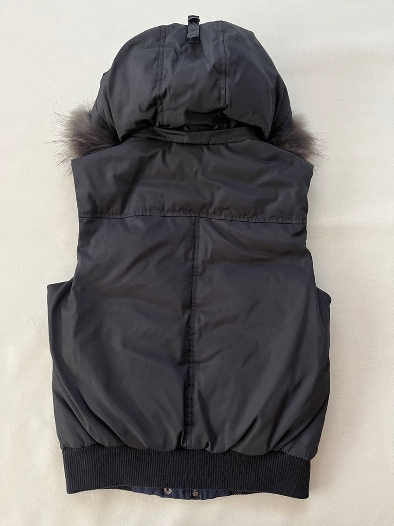 【美品】 23区 オックスフォード ダウンベスト ファー 黒 38 オンワード