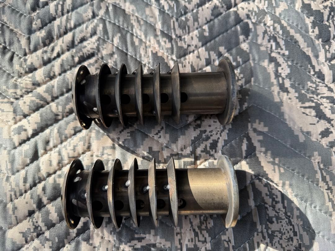 UNIT GARAGE製チタンマフラー　 R nineTシリーズ用