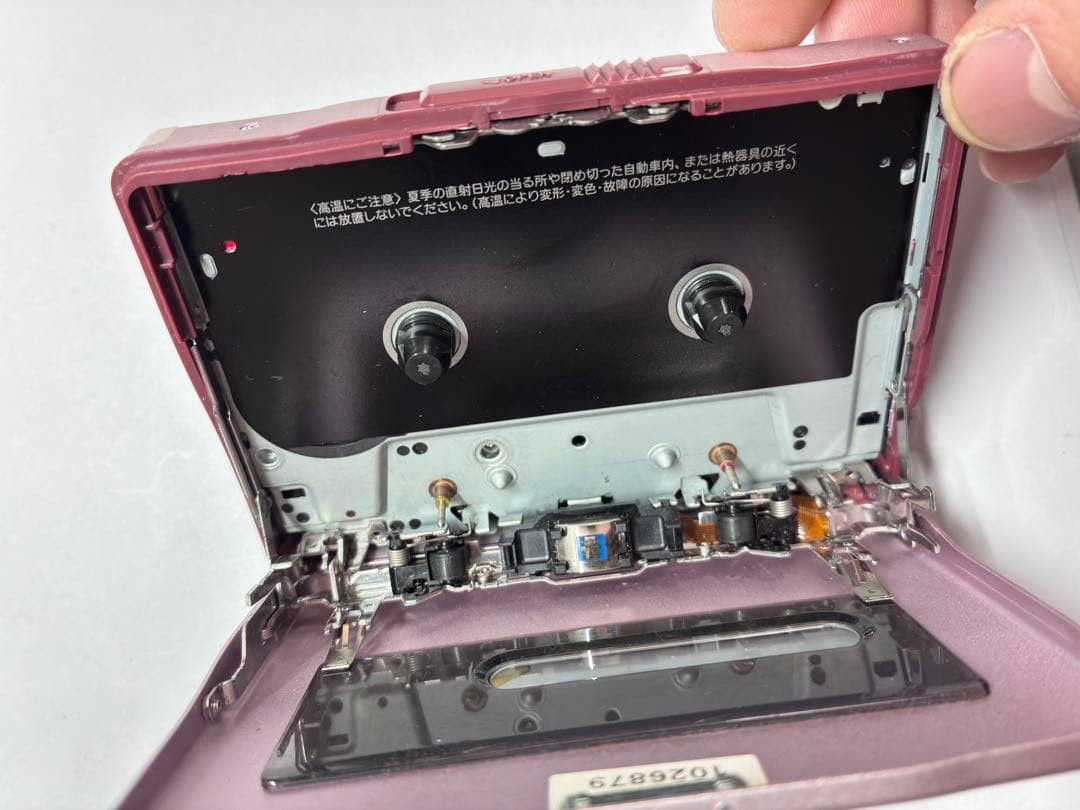 [動作品] SONY WM-EX651 カセットプレーヤー. ピンク