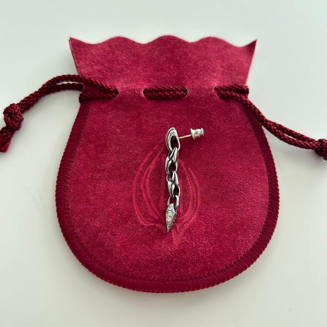 Bloody Mary DARK ピアス w/dia