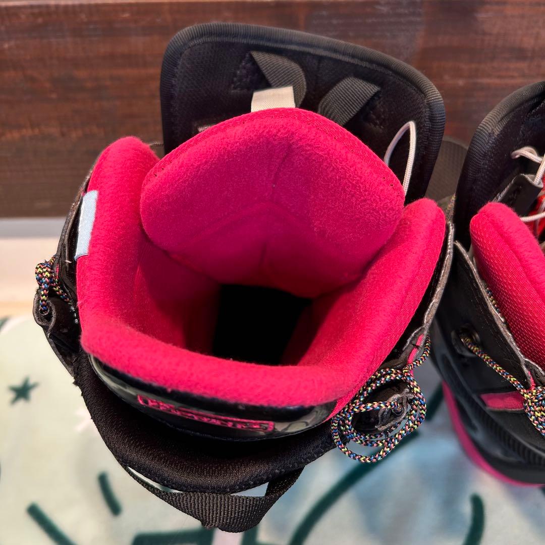 ☆極美品☆ BURTON MINT ASIAN FIT 23cm バートン