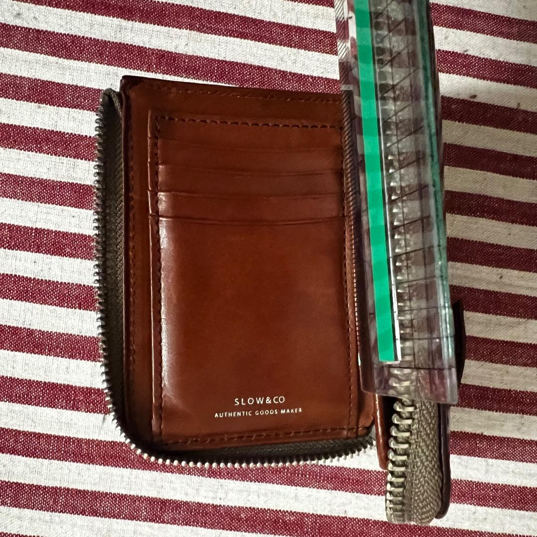 SLOW bridle Lzip middle wallet 二つ折り財布