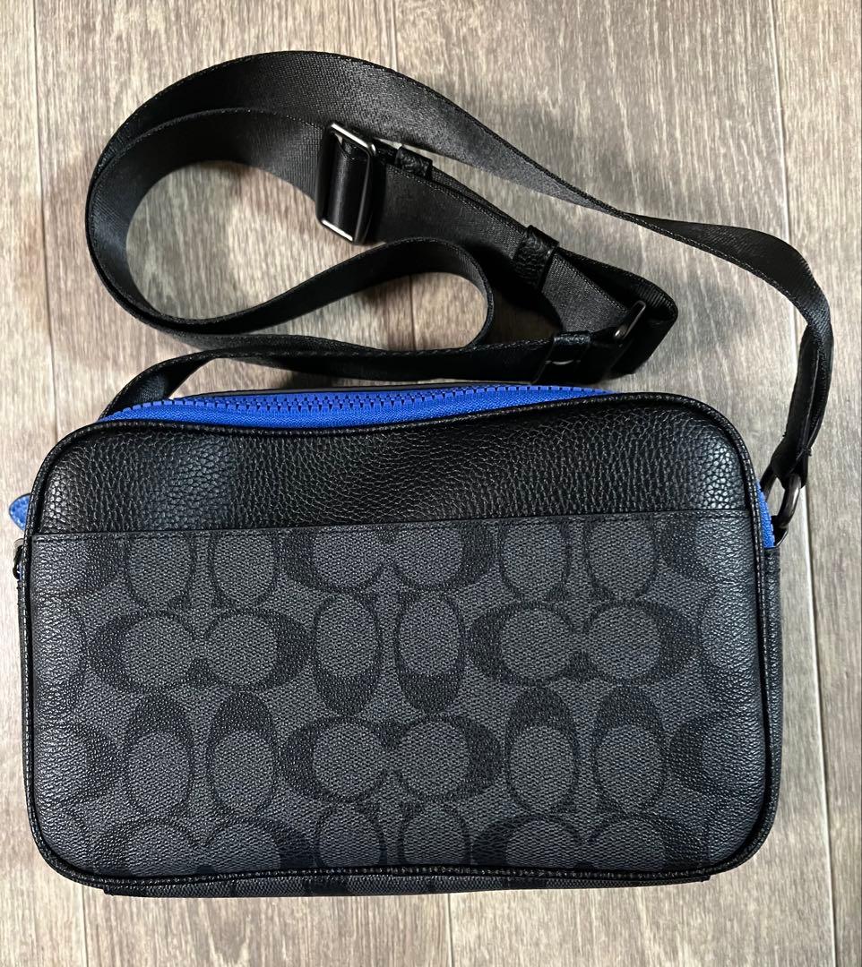 COACH スヌーピーショルダーバッグ