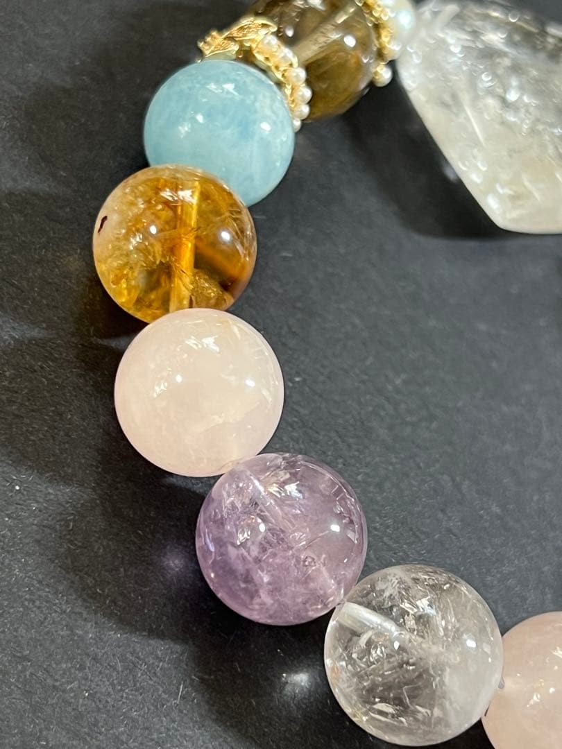 ハートの水入水晶とミックスクォーツのブレスレット