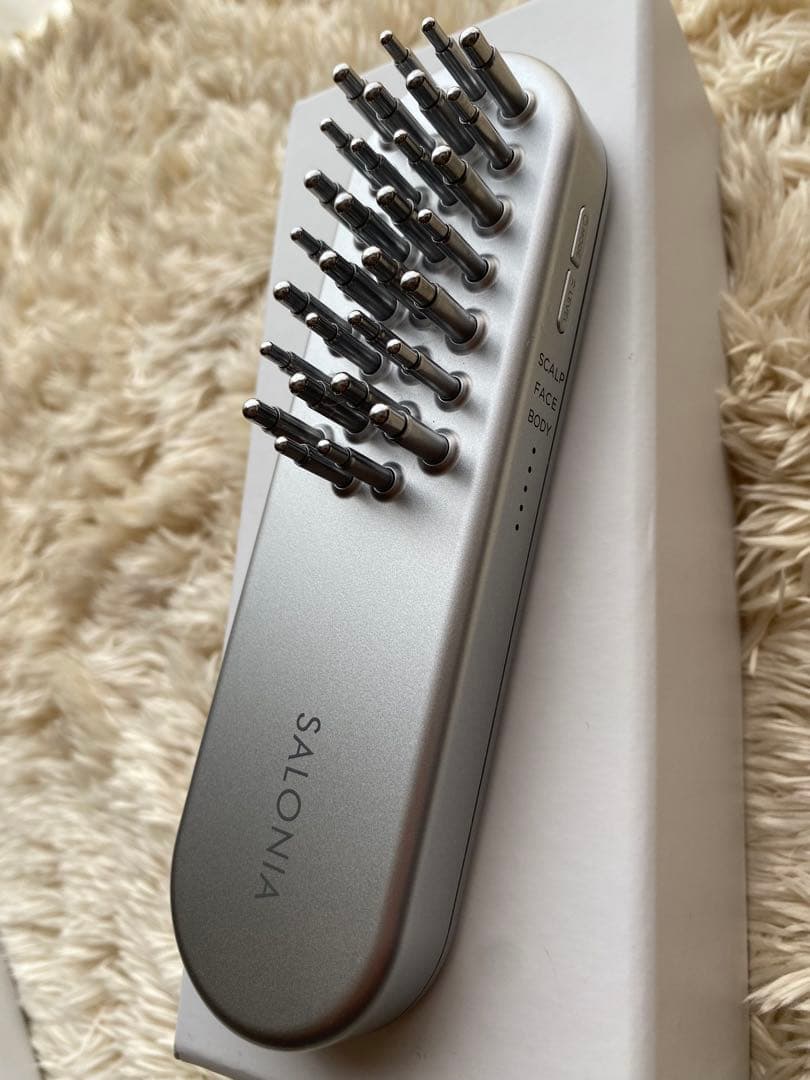 SALONIA サロニア：EMS美顔器 スカルプ・フェイス・ボディ用
