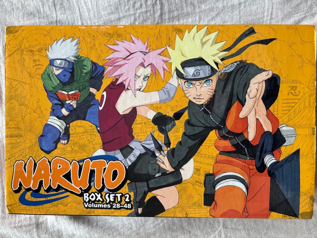 洋書 Naruto Box Set 2: Volumes 28-48