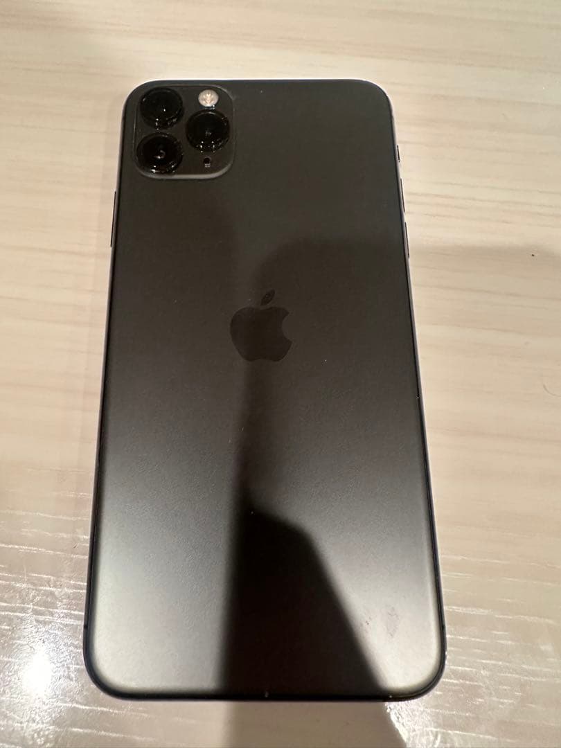 ビ*ズ様 iPhone11 プロマックス proMax 本体