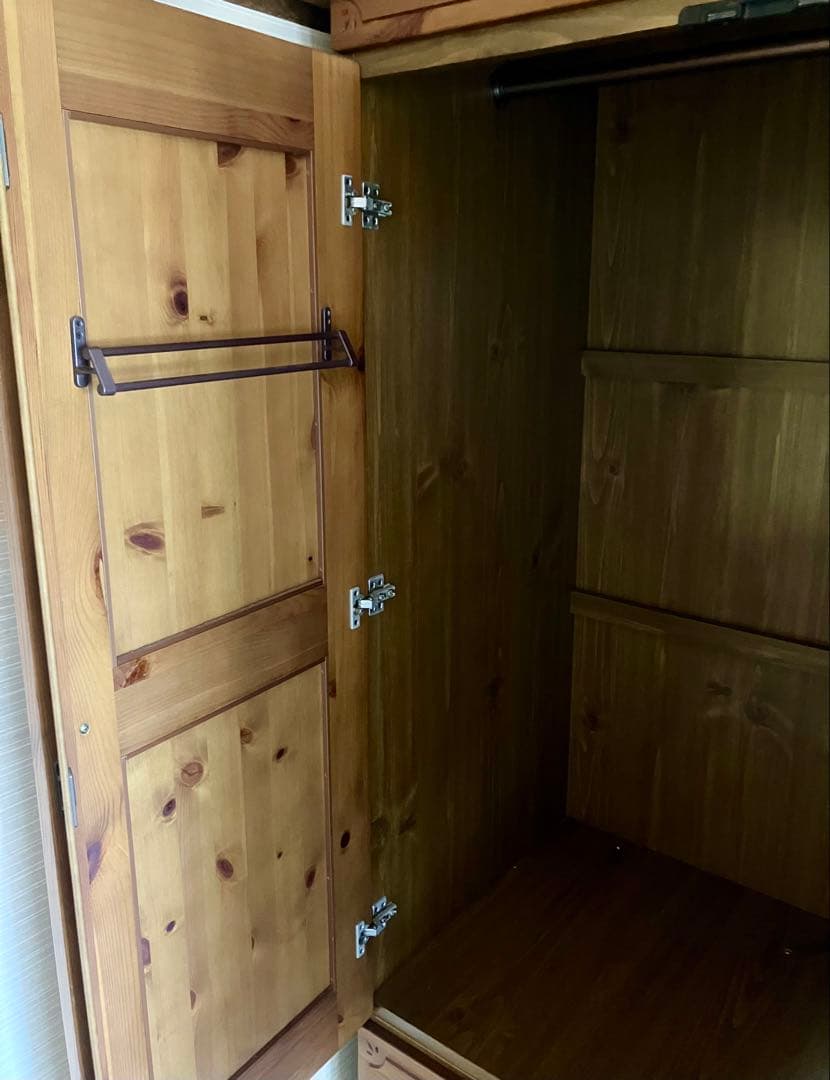 ナチュラルウッド 収納キャビネット 2ドア 3引き出し　カントリー　洋服タンス