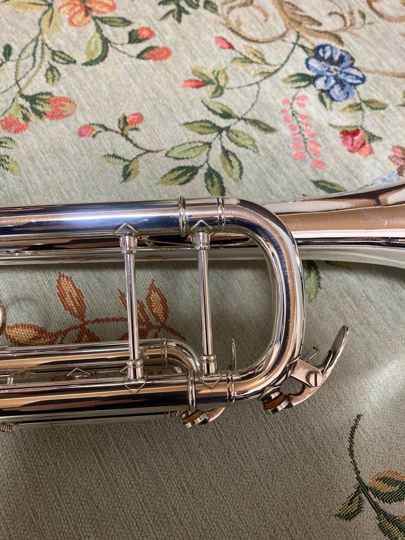 YAMAHA ヤマハ　カスタムXeno B♭トランペット　YTR-8335US