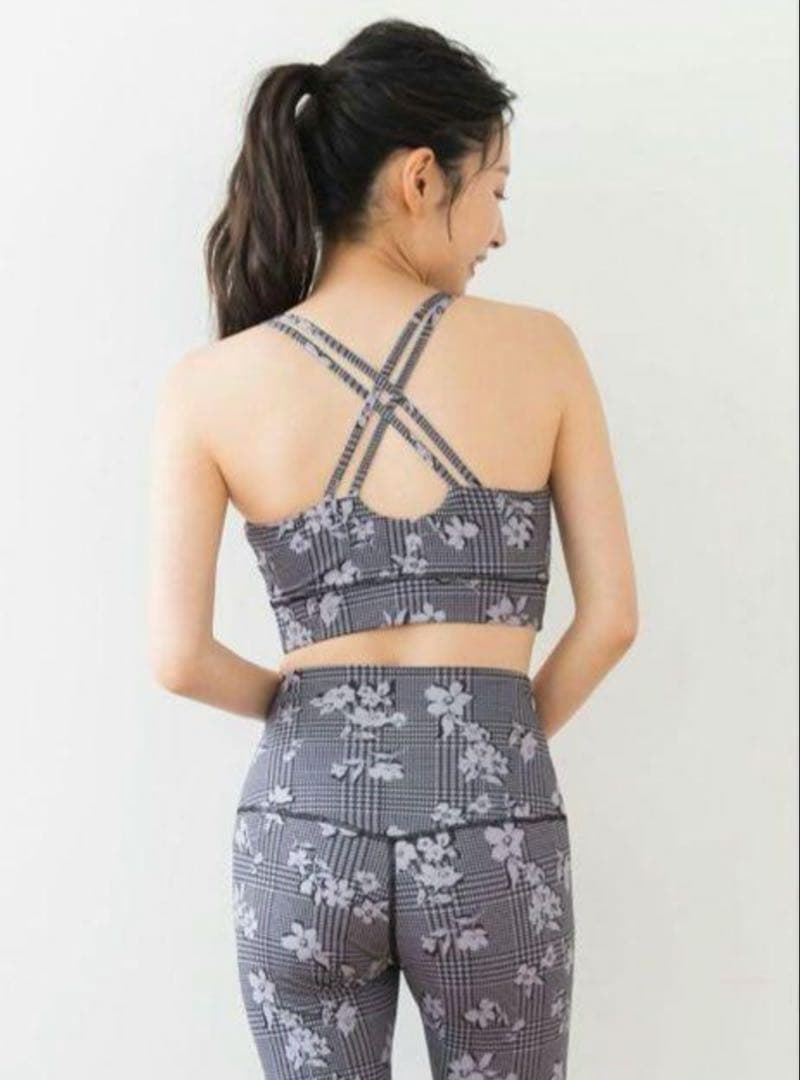【SUKALA】チェックセパレートツイストタンクトップ　ウエストクロスレギンスM