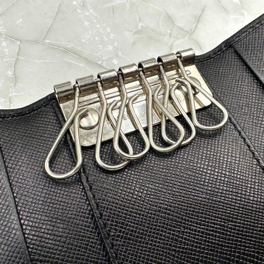 ✨️美品 PRADA プラダ キーケース 6連 サフィアーノ レザー 三角プレート