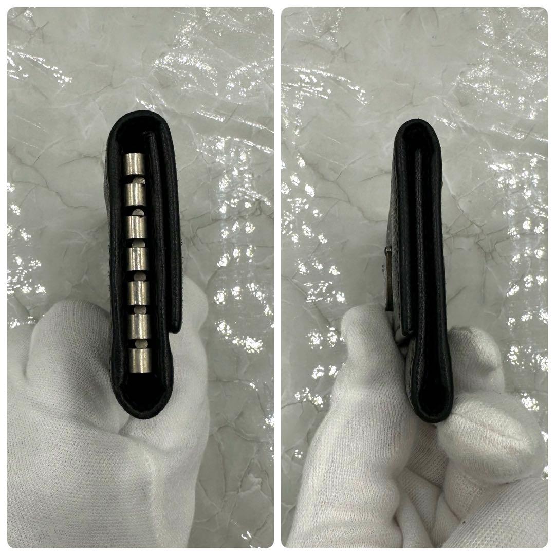 ✨️美品 PRADA プラダ キーケース 6連 サフィアーノ レザー 三角プレート