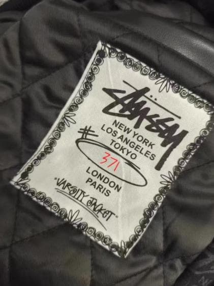 STUSSY 25th アニバーサリー 希少 ブラック レザー スタジャン