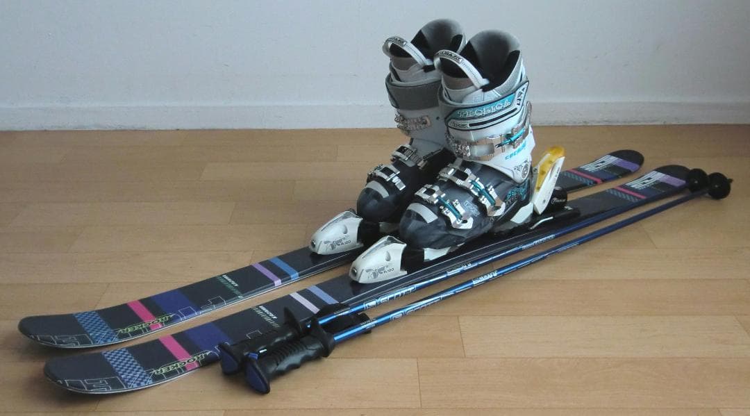 ■■送料無料■KAZAMA■女性用ミッドスキーセット■128/23■WAX済■■