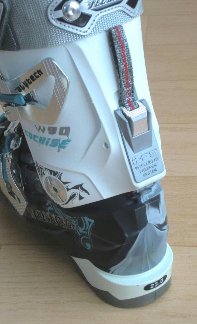 ■■送料無料■KAZAMA■女性用ミッドスキーセット■128/23■WAX済■■