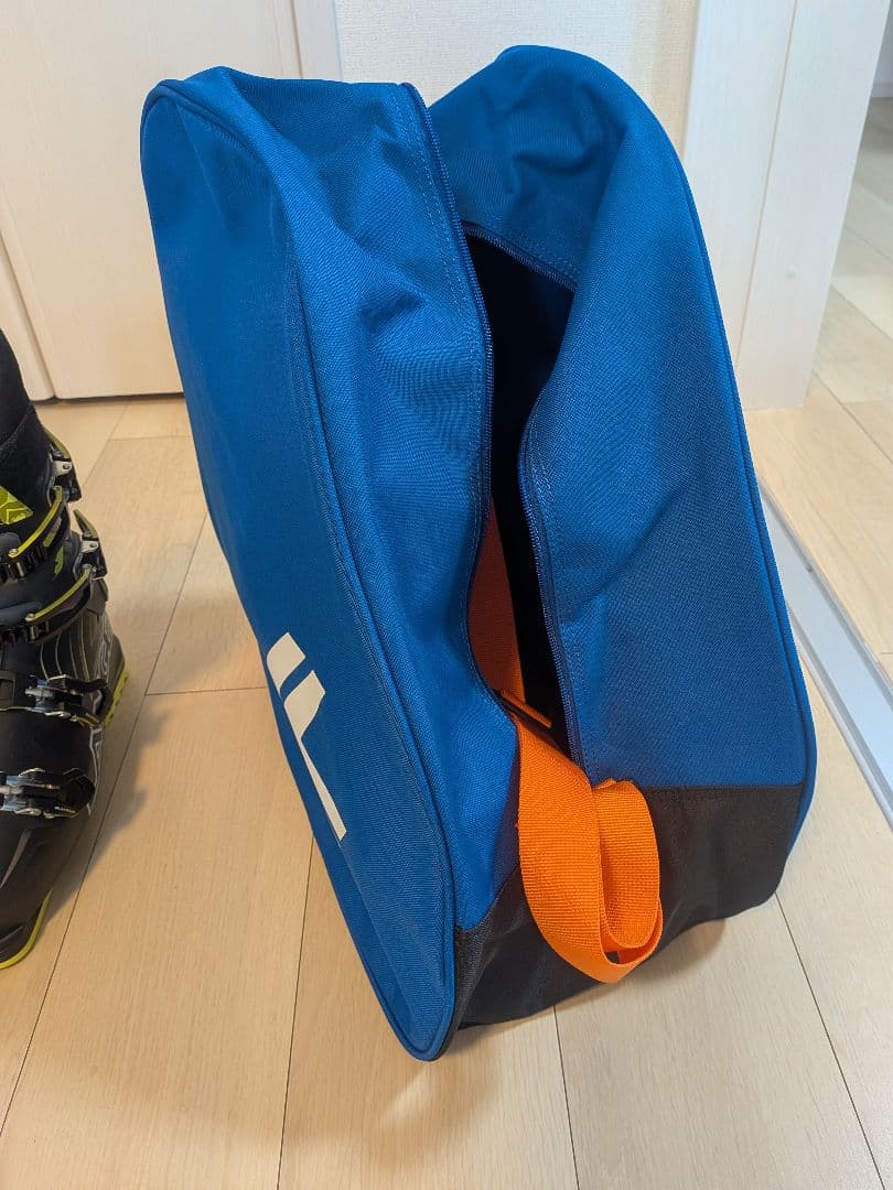 LANGE スキー用ブーツ 黒/黄色 収納バッグ付き