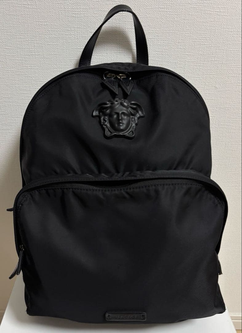 VERSACE メデューサ　ナイロンバックパック