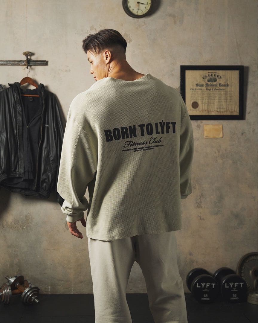 完売品　再入荷なし　　Lyft リフト　カットオフ　Ｌサイズ　新品未使用