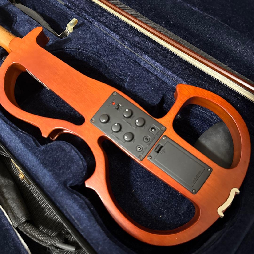 VALENTE EVN-37 エレキバイオリン 弦楽器 ケース 弓付属
