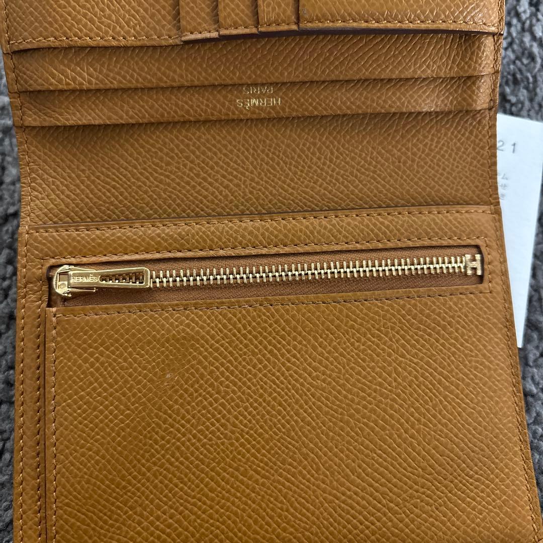 HERMES エルメス　ベアンコンパクトウォレット