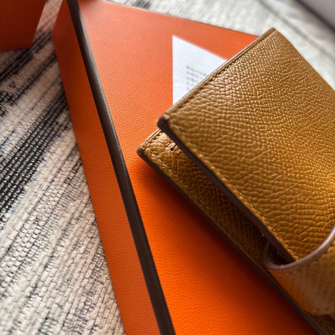 HERMES エルメス　ベアンコンパクトウォレット