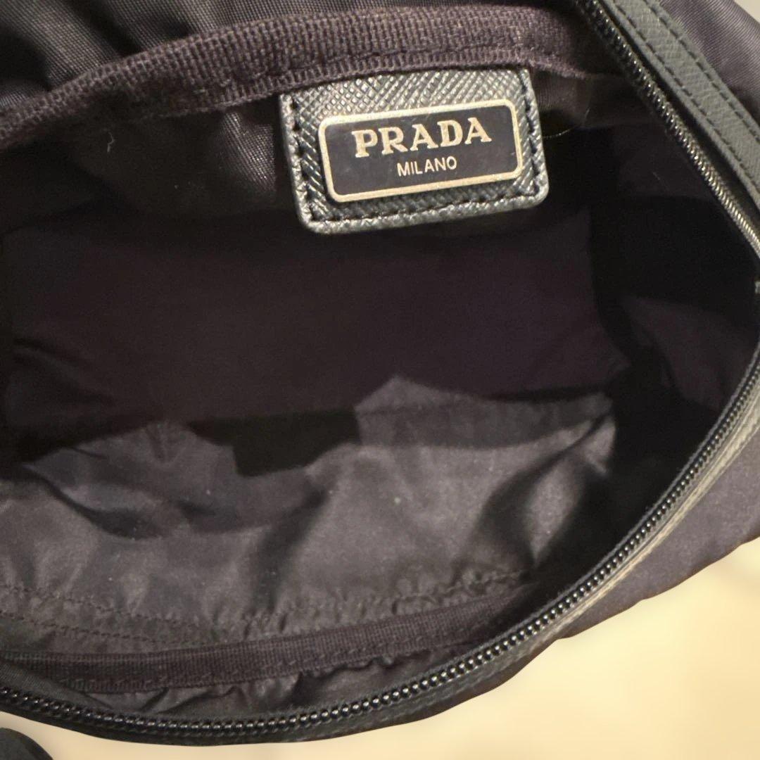 PRADA ブラック ナイロン ポーチ