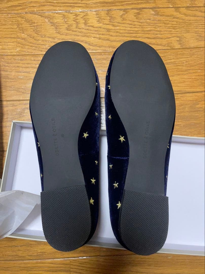 ODETTE E ODILE ラウンドモカ フラット15 NAVY 星柄