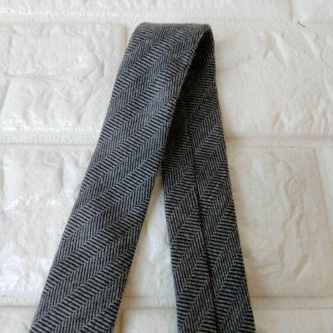 ブルネロクチネリ【美品】ネクタイ　グレー系　ウール/シルク　最高級ネクタイ