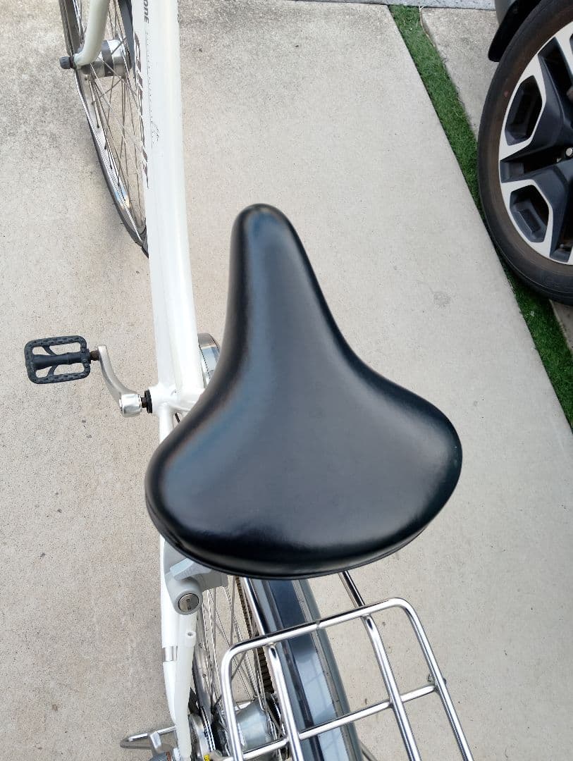 愛知【予約】40000円　アルベルト　ブリヂストン　26インチ　白　ホワイト