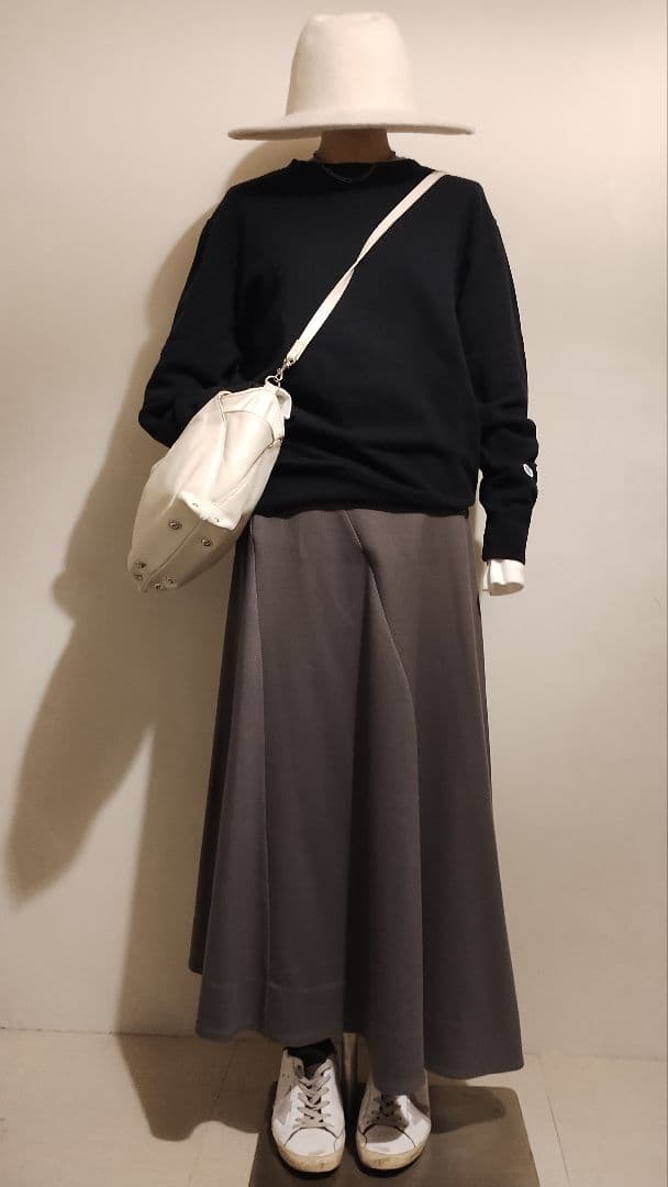 るんるんば様 C6884 スウェット×スカートコーデ