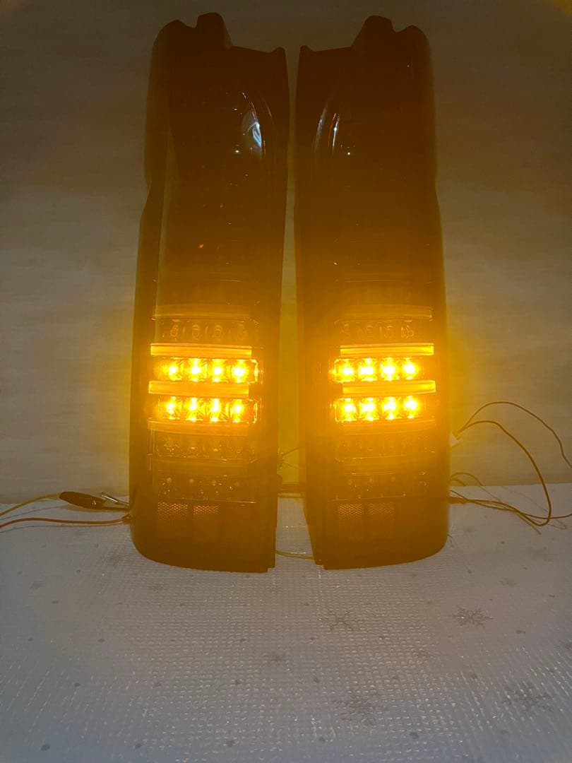 球切れ無し 200系 ハイエース LEDテール