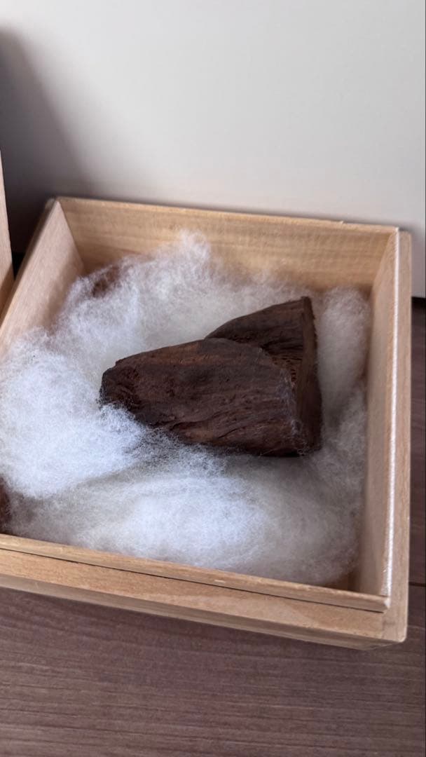 寺院収蔵品　天然沈香《伽羅　極上》119g 香木　ベトナム産　茶道具　沈香