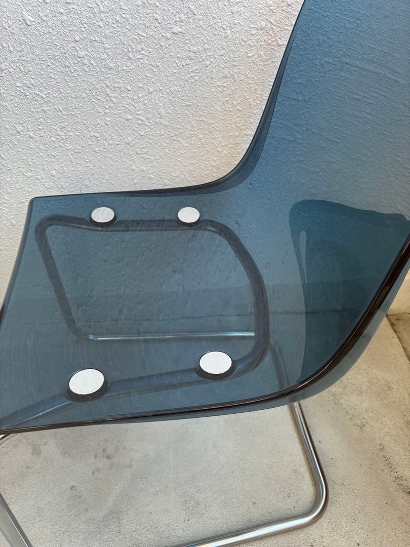 カンチレバー　アクリル　ダイニングチェア