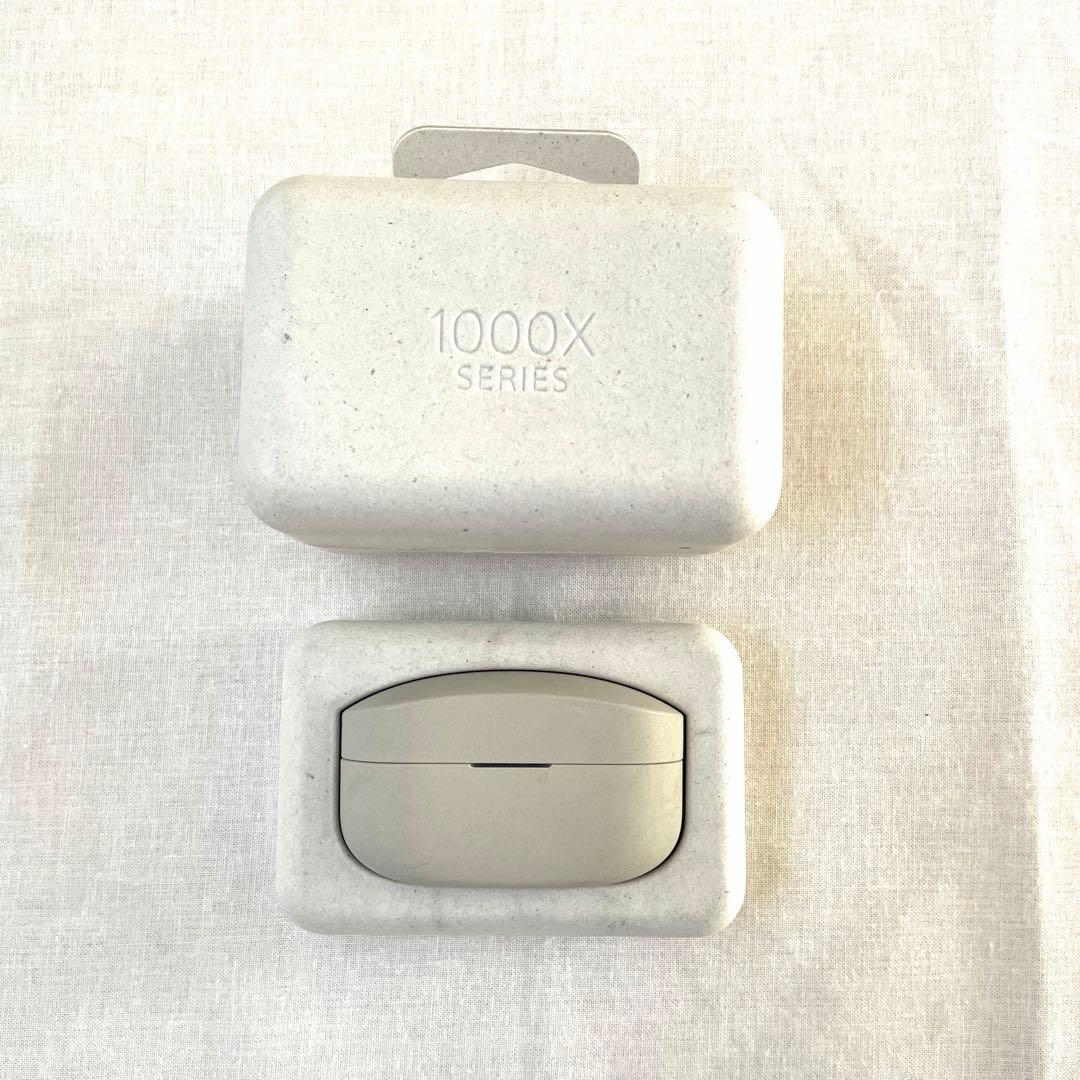 【美品】ワイヤレスイヤホン SONY WF-1000XM4 プラチナシルバー