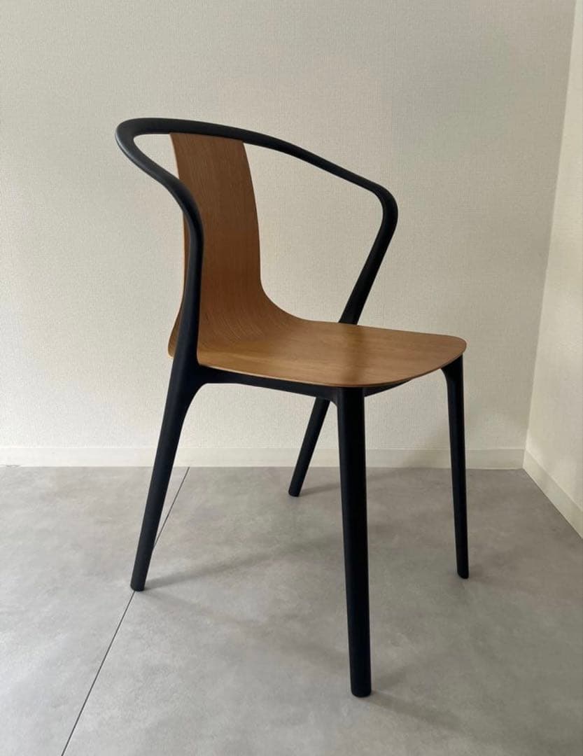 ダイニングチェア Vitra Belleville Armchair Wood