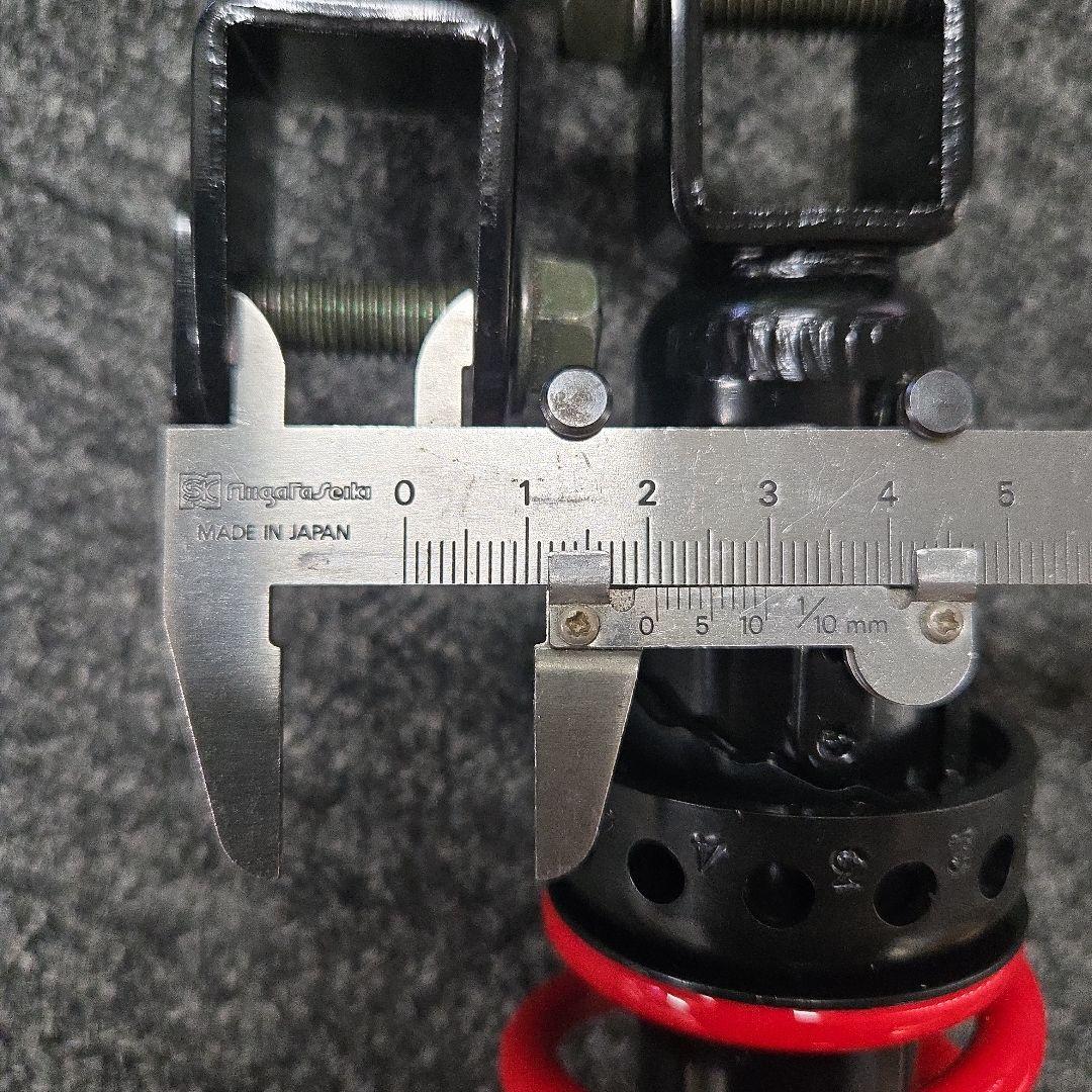 ☆極上美品☆マジェC　リミテッドエディション　純正リヤショック　新車取り外し