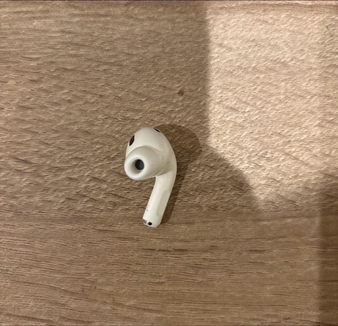 AirPods Pro 第二世代　左　(a3048) 国内正規品　USBcタイプ