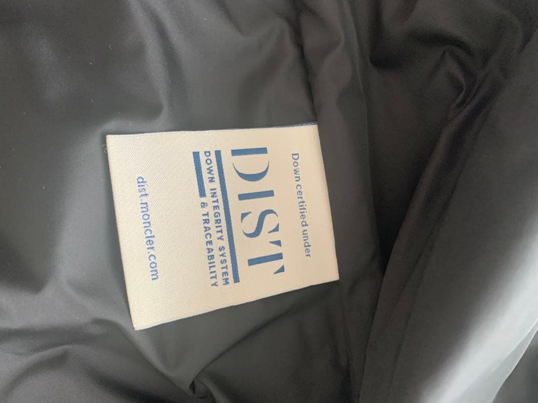 モンクレールダウンベスト　キルティング　レザーロゴパッチ　希少サイズ1（M）