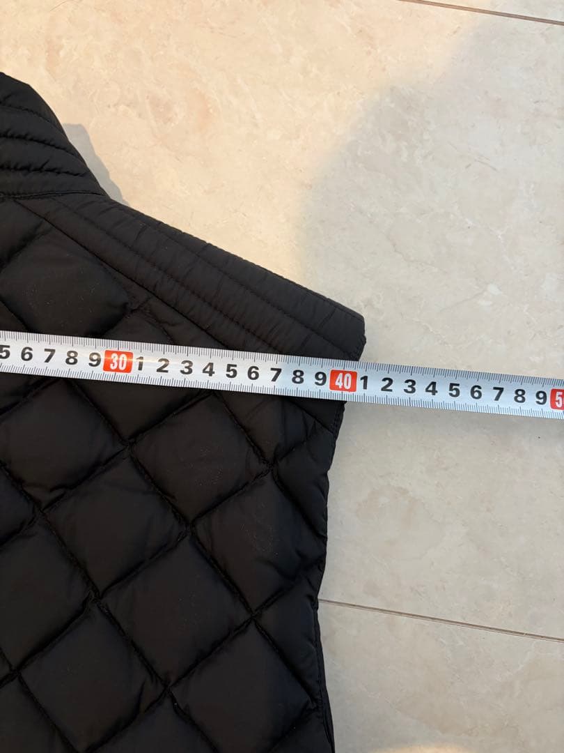 モンクレールダウンベスト　キルティング　レザーロゴパッチ　希少サイズ1（M）