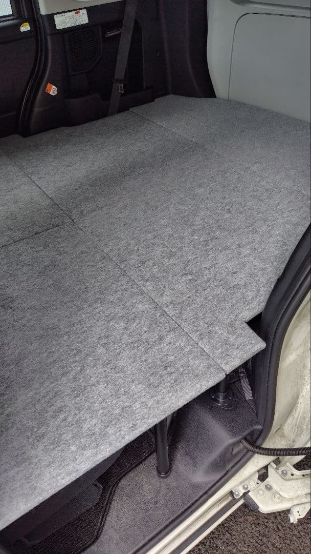 ルーミー　フラット床　DIY製