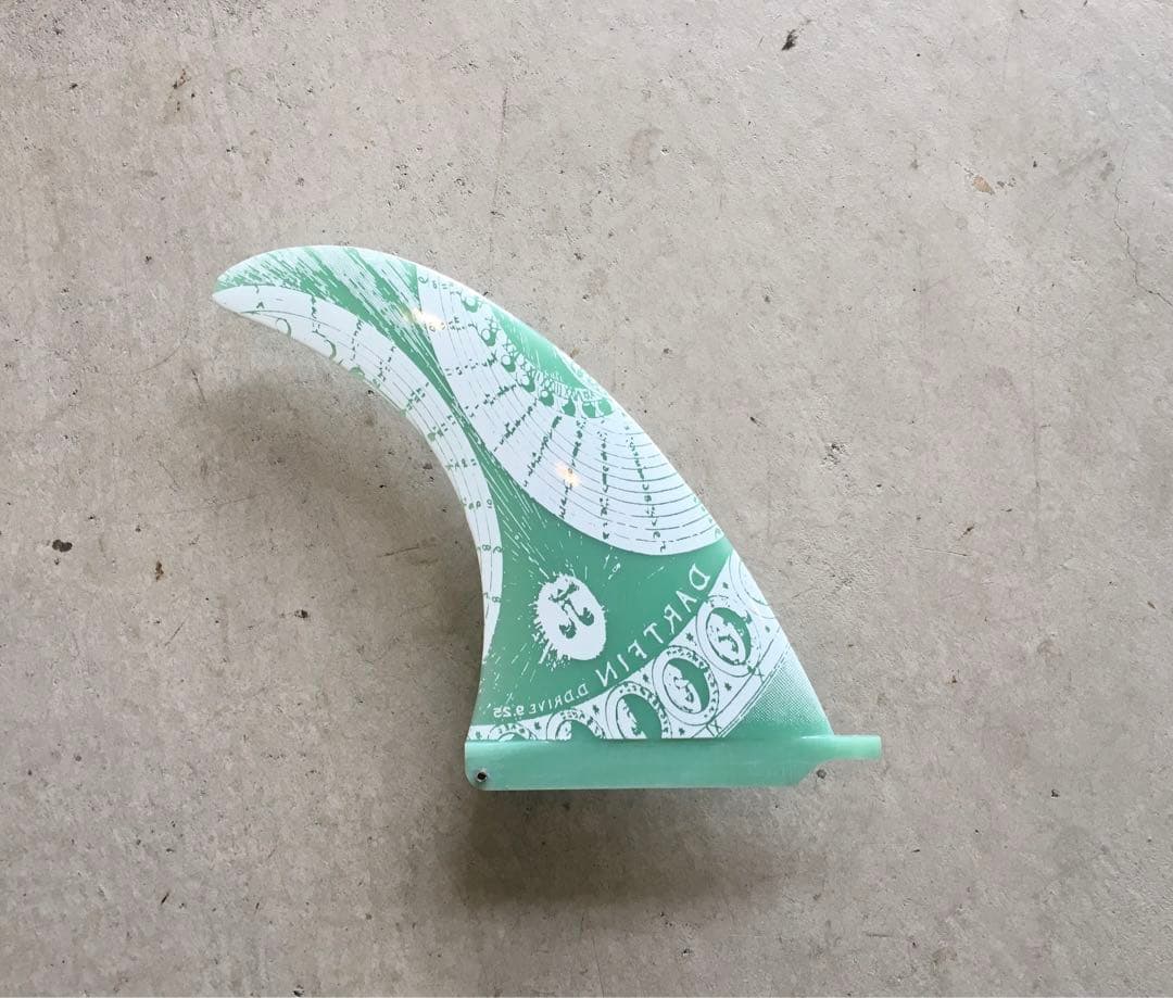 DART FIN 9.25 ￼サーフボードフィン 緑色