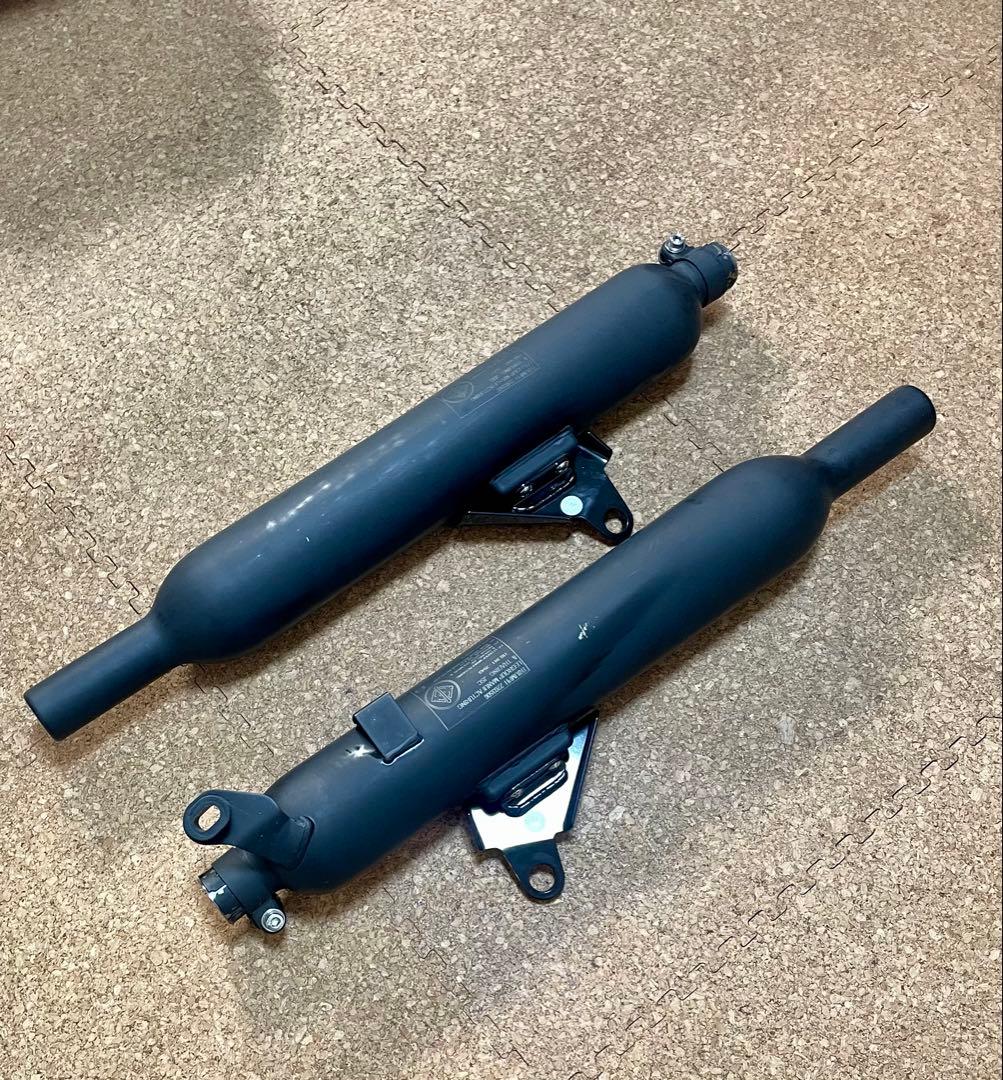 TRIUMPH トライアンフ ボンネビルT120純正マフラー