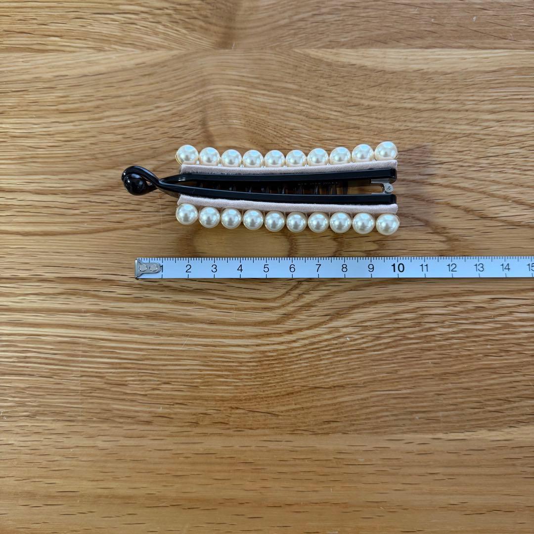 コンプレックスビズ　パールバナナクリップ