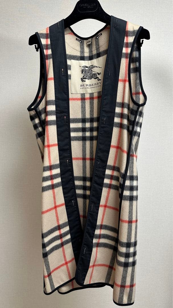 英国製 BURBERRY トレンチコート 真冬用ライナー付 (クリーニング済)