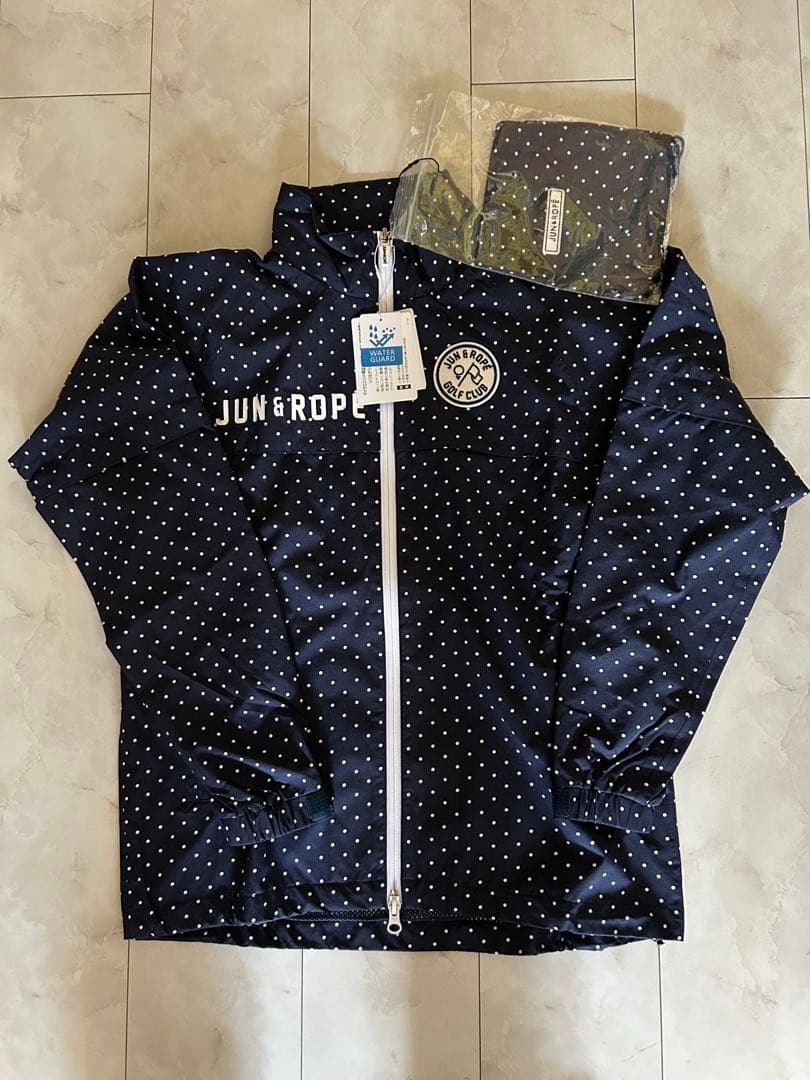 JUN&ROPE ゴルフレインウェアレディース　ドット柄