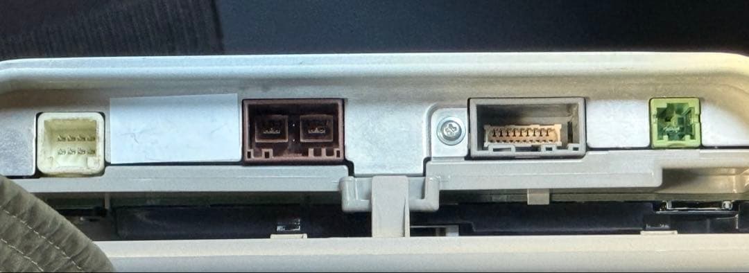 アルファード30系後期 エグゼクティブラウンジ 後席モニター リモコン・ケーブル