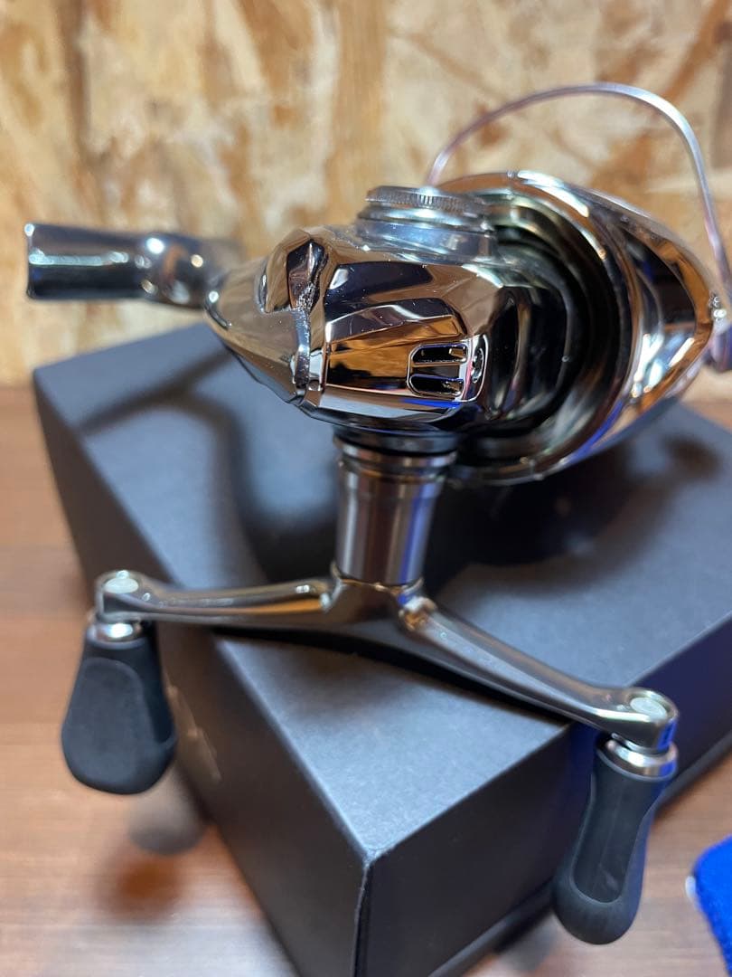 マ*サ様 ステラ 2500S シマノ純正ダブルハンドル DH エギヴァンキッシュ