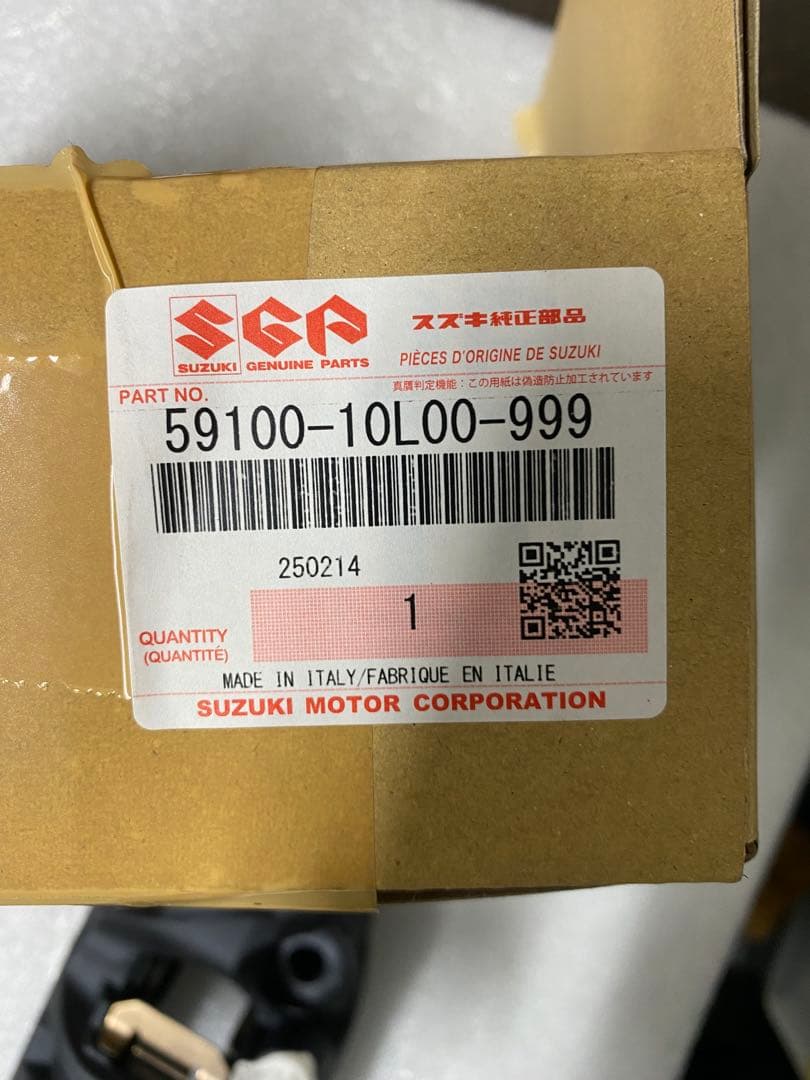 スズキ純正　brembo ラジアルマウントブレーキキャリパー　隼　右側